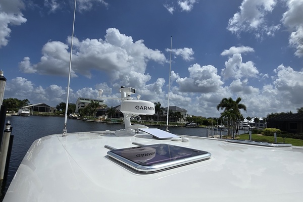 Exclusive Puffin 39ft Back Cove Yacht For Sale