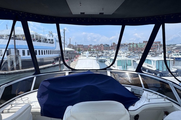 2006 Sea Ray 44