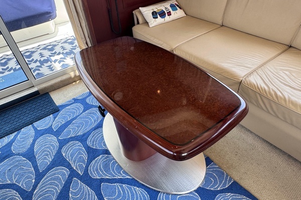 2006 Sea Ray 44