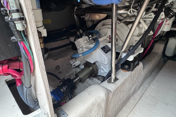 2006 Sea Ray 44