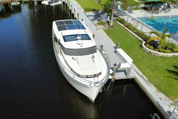 2019 Greenline 40