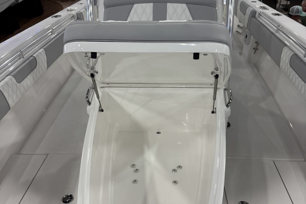 35ft Contender Yacht For Sale