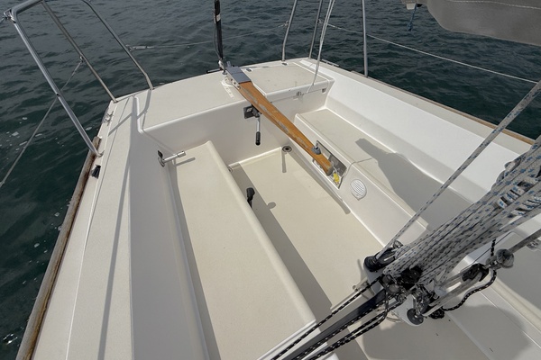 POPPY II 33ft J Boats Yacht For Sale