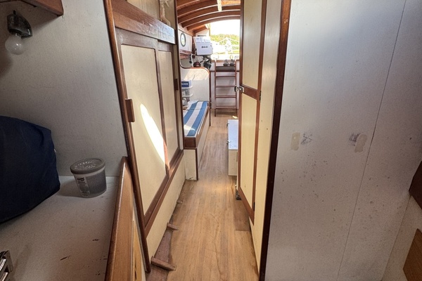 Aerial 45ft Nielsen Yacht For Sale