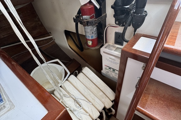 Aerial 45ft Nielsen Yacht For Sale