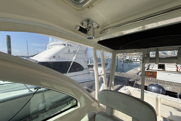 Debra Ann 34ft Pursuit Yacht For Sale