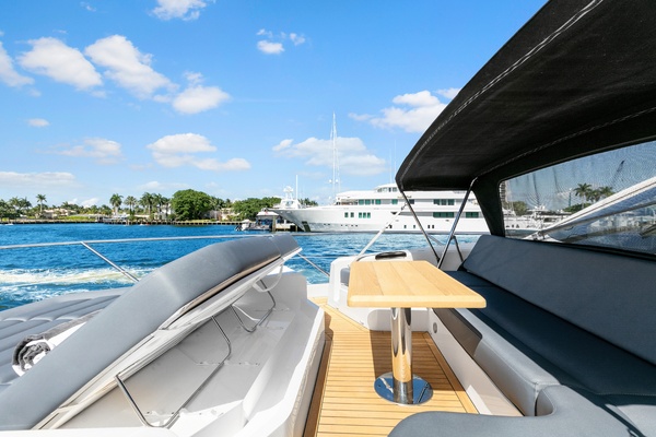 66ft Sunseeker Yacht For Sale