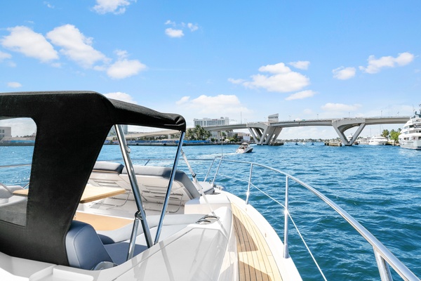 66ft Sunseeker Yacht For Sale