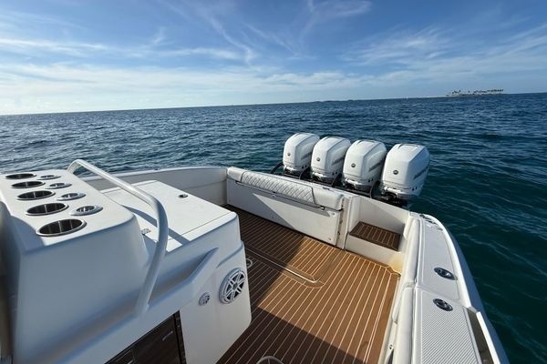 KNOT DRUNK 34ft Midnight Express Yacht For Sale