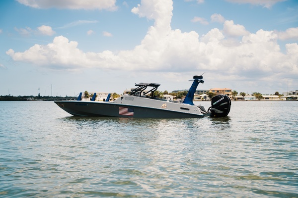 27ft Interceptor Yacht For Sale