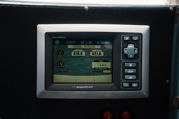27ft Interceptor Yacht For Sale