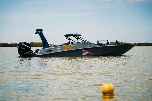 27ft Interceptor Yacht For Sale