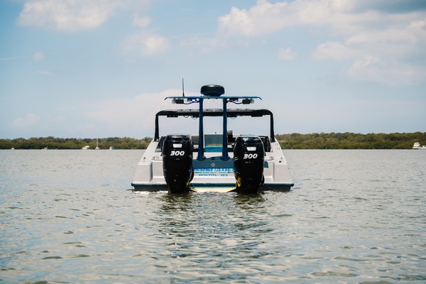 27ft Interceptor Yacht For Sale