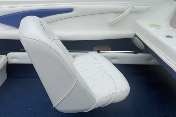 18ft Sea Ray Yacht For Sale