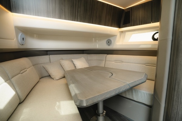2021 Sea Ray 40
