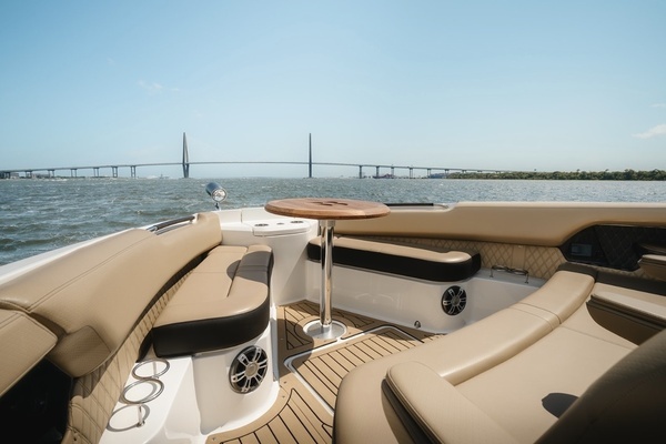2021 Sea Ray 40