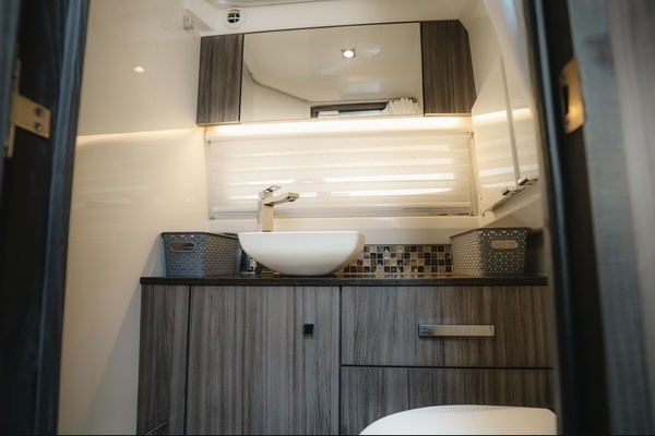 2021 Sea Ray 40