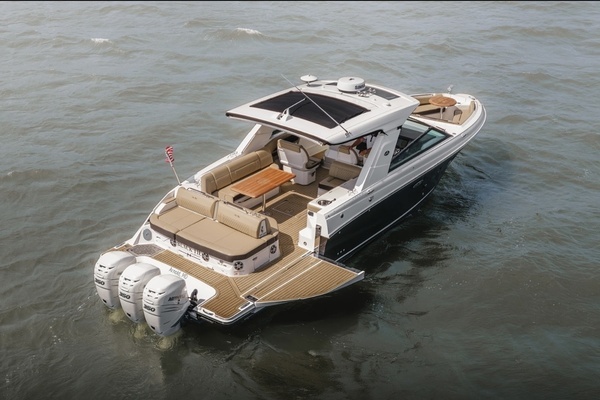 2021 Sea Ray 40
