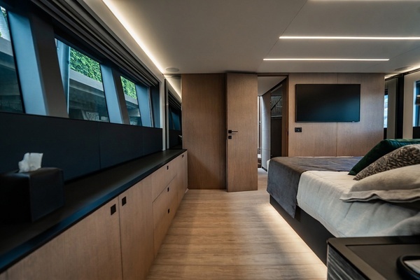 2024 Astondoa 66