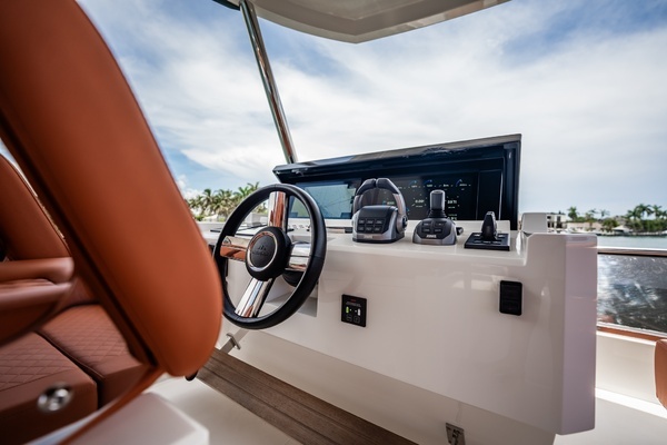 2024 Astondoa 66