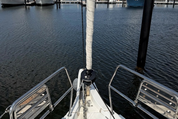 FAR NIENTE 43ft Jeanneau Yacht For Sale