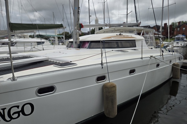 42ft Fountaine Pajot Yacht For Sale