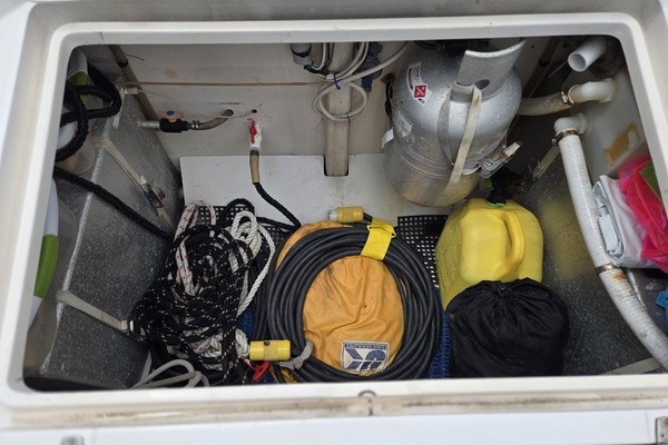 42ft Fountaine Pajot Yacht For Sale