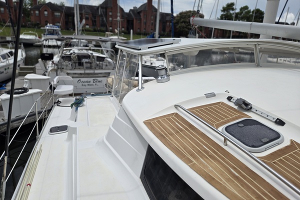 42ft Fountaine Pajot Yacht For Sale