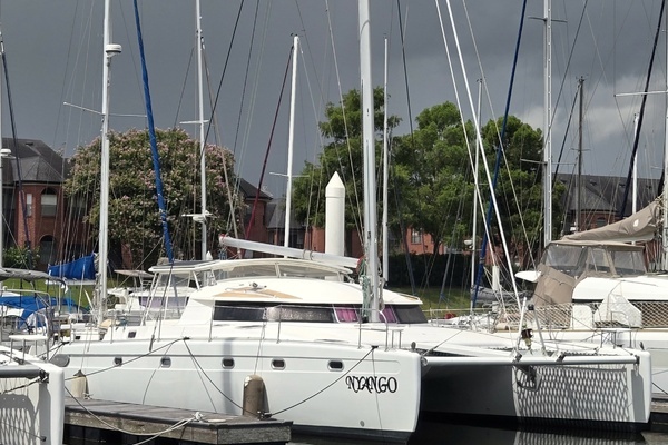 Photo of the 1996 Fountaine Pajot Venezia 42