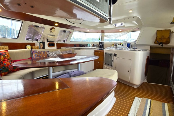 42ft Fountaine Pajot Yacht For Sale