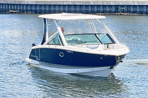 28ft Chaparral Yacht For Sale