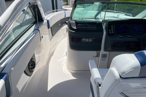 28ft Chaparral Yacht For Sale