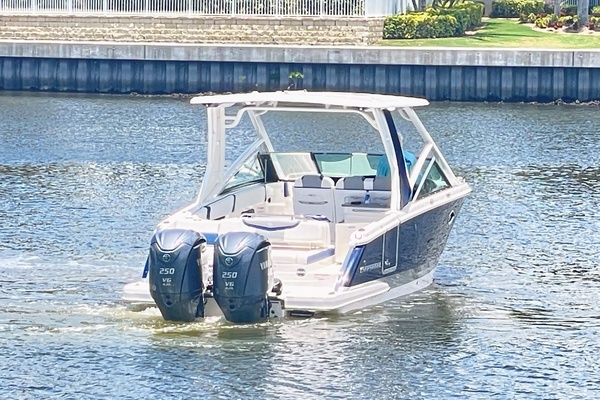 28ft Chaparral Yacht For Sale