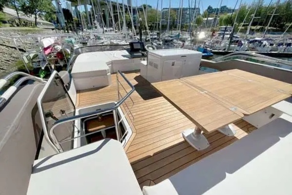 2025 Sessa 47