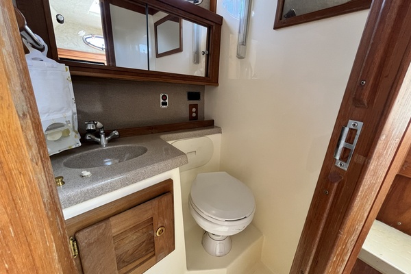 29ft Albemarle Yacht For Sale
