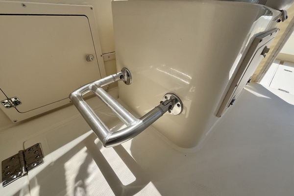 29ft Albemarle Yacht For Sale