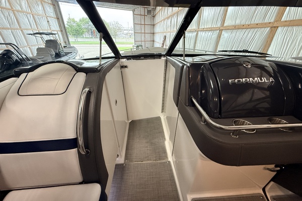 35ft Formula Yacht For Sale