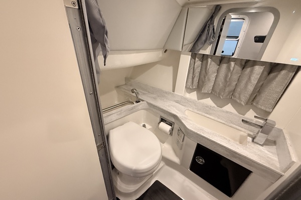 35ft Formula Yacht For Sale