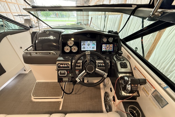 35ft Formula Yacht For Sale