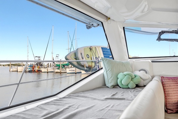 Little Lebowski 44ft Aquila Yacht For Sale