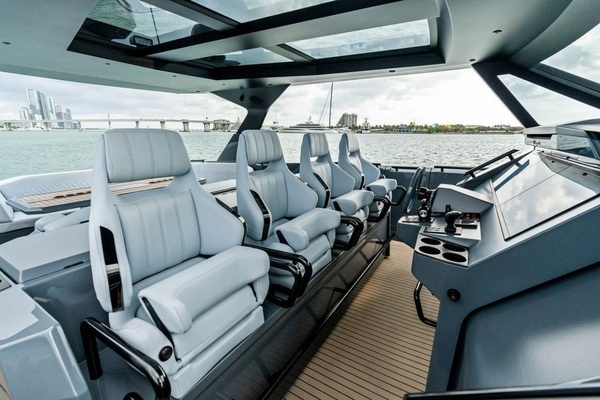 2024 Vanquish Yachts 57