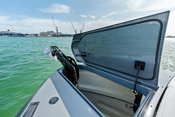 2024 Vanquish Yachts 57