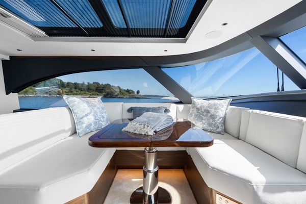 Matterhorn White 50ft ECLIPSE Yacht For Sale