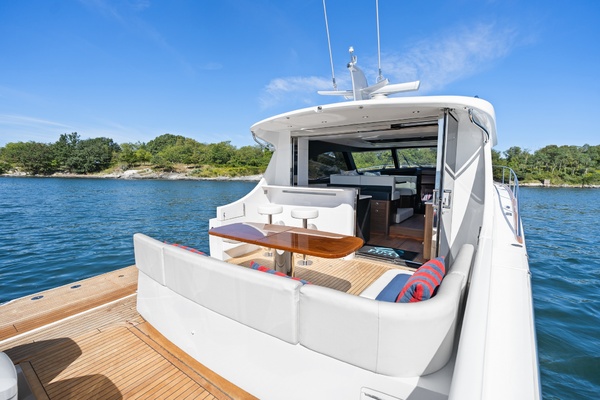 Matterhorn White 50ft ECLIPSE Yacht For Sale