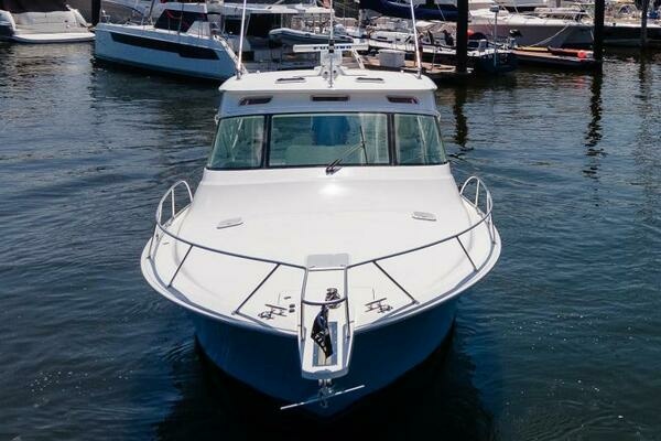2012 Viking 42