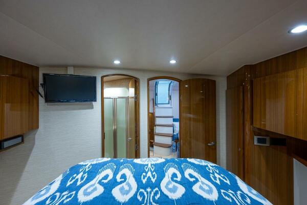 Drop Em 42ft Viking Yacht For Sale