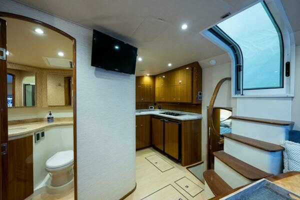 2012 Viking 42