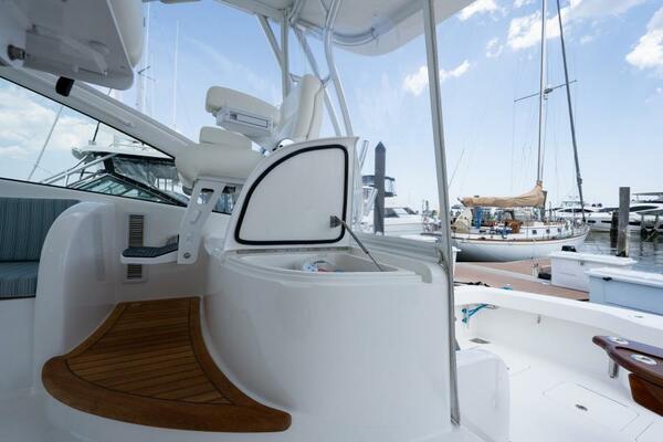 Drop Em 42ft Viking Yacht For Sale