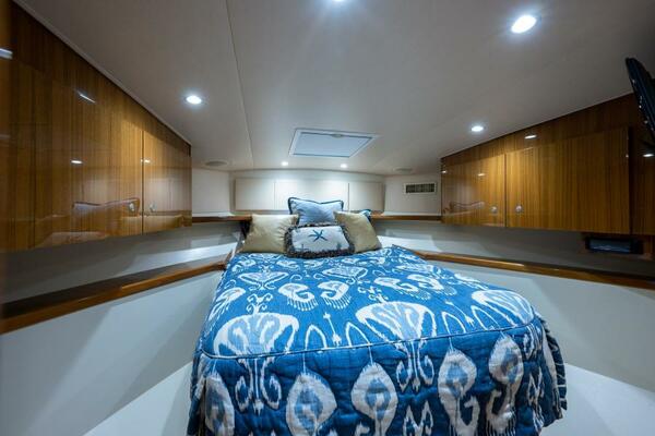 Drop Em 42ft Viking Yacht For Sale