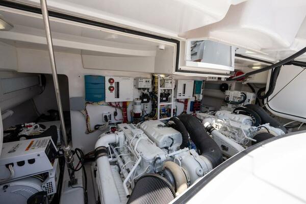 Drop Em 42ft Viking Yacht For Sale